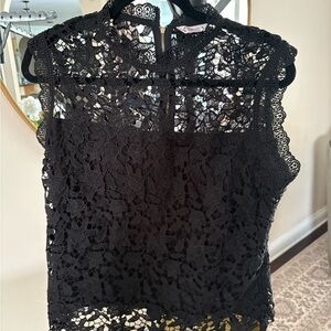 NWOT Lace Sleeveless Top